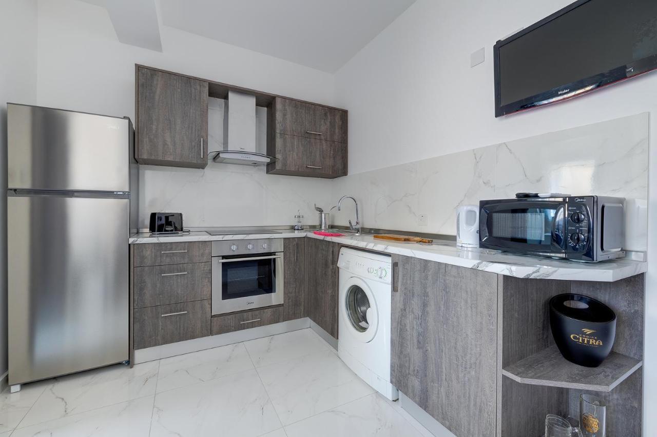 Sir William Reid Holiday Apartments スリーマ エクステリア 写真