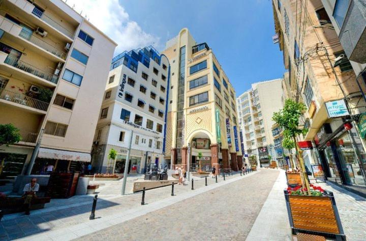 Sir William Reid Holiday Apartments スリーマ エクステリア 写真